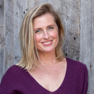 Photo of Joanna Schroeder